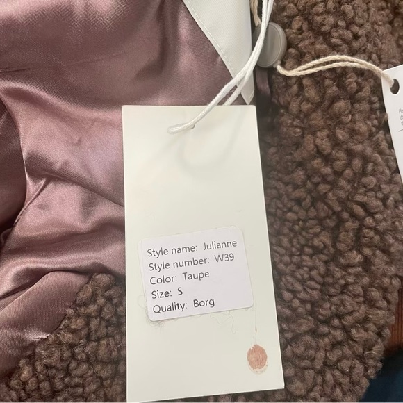 Luxe Brown Teddy Coat - Picture 8 of 9